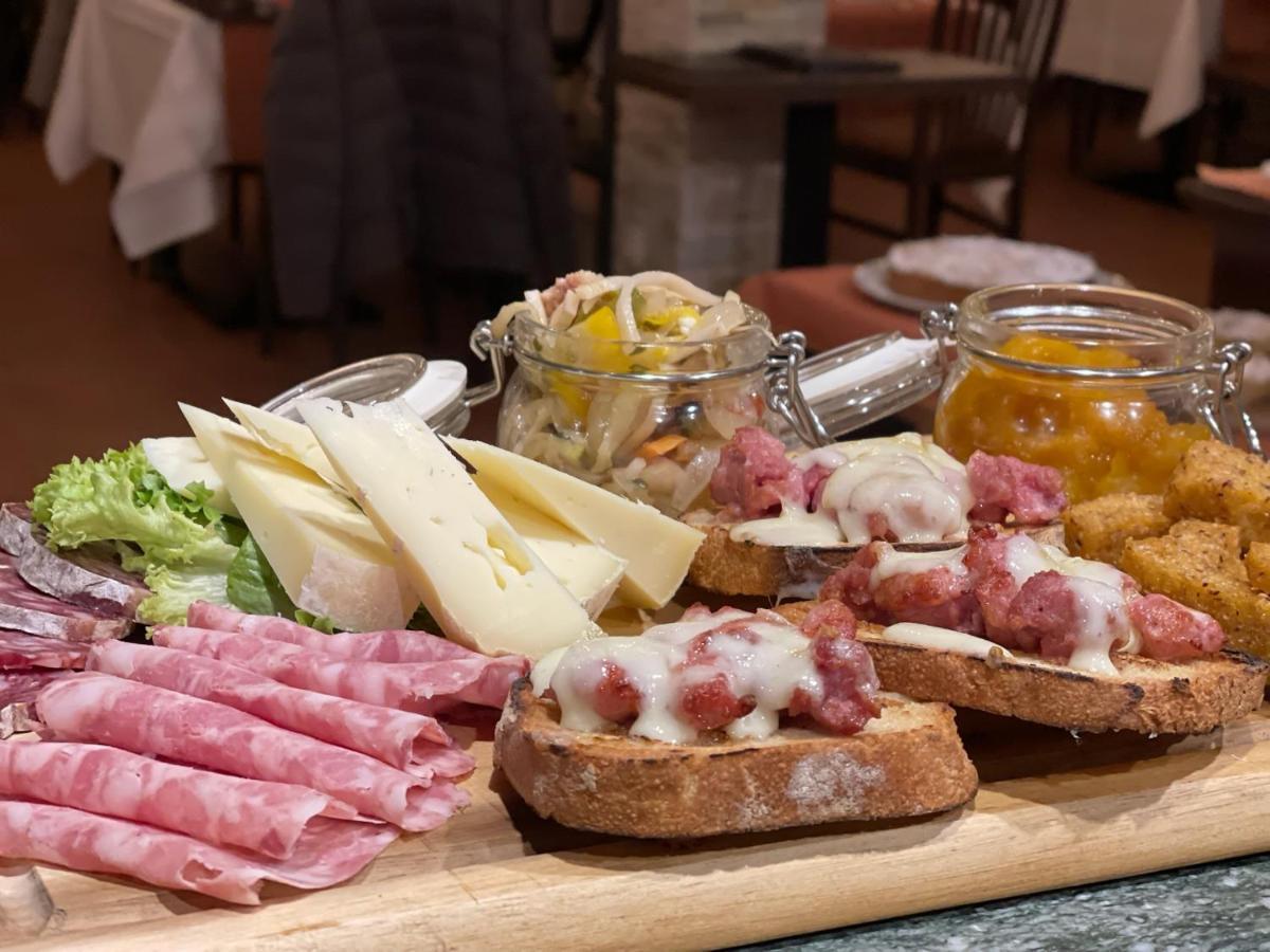 Hotel Locanda Dei Mulini Novazzano Exteriör bild